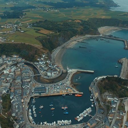 Pension Oria Luarca Εξωτερικό φωτογραφία