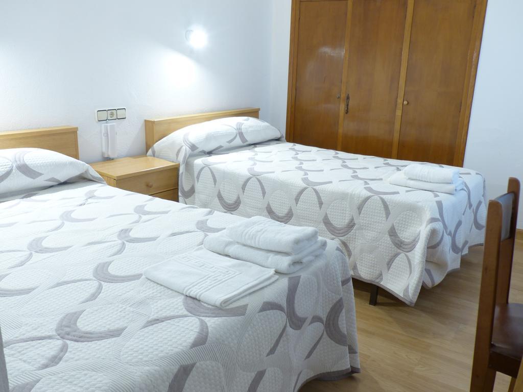 Pension Oria Luarca Εξωτερικό φωτογραφία